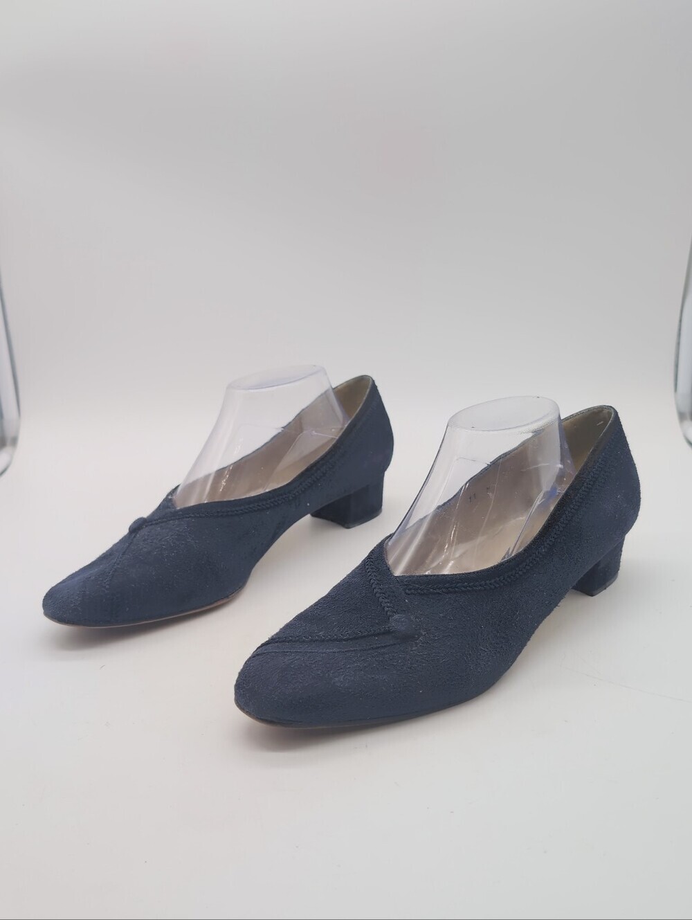 Vintage Pappagallo Navy Blue Suede Low Block Heel Pumps | Made in Spain | Sz 11M